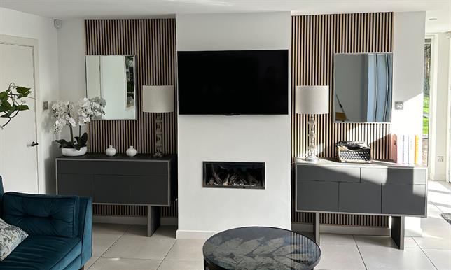 Mini Slat Wall