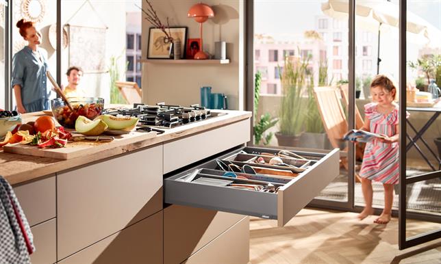 Blum Merivobox